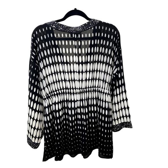 ✨HOST PICK✨ - St John Mini Bohemian Chic Black/White Tunic - Size Medium (EUC) - Picture 2 of 9